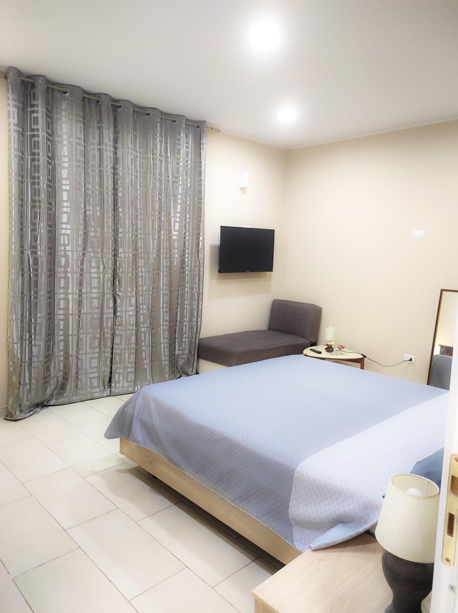 76 Avenue Suites Wi-Fi - Shuttle Reggio di Calabria Eksteriør bilde