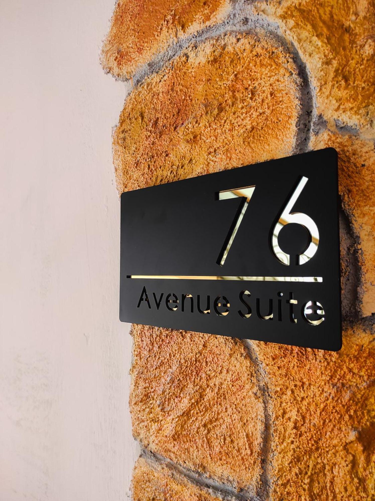 76 Avenue Suites Wi-Fi - Shuttle Reggio di Calabria Eksteriør bilde