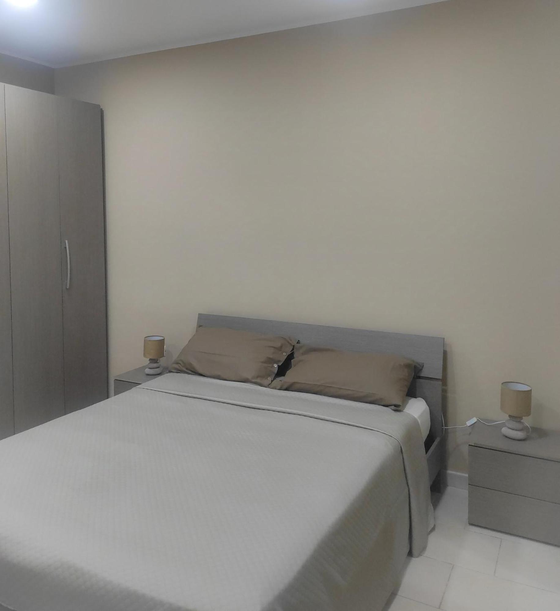 76 Avenue Suites Wi-Fi - Shuttle Reggio di Calabria Eksteriør bilde